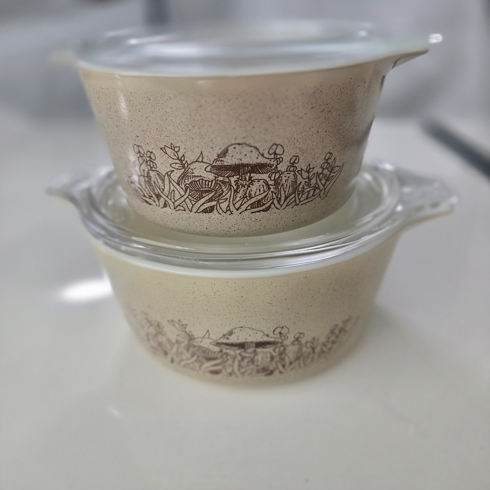 Vintage Pyrex Forest Fancies Mushroom Casserole Set 473-B 474-B with Lids